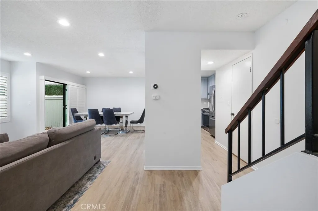 Additional image 48 of 27114 Hidaway Avenue Unit 3, Canyon Country, CA 91351