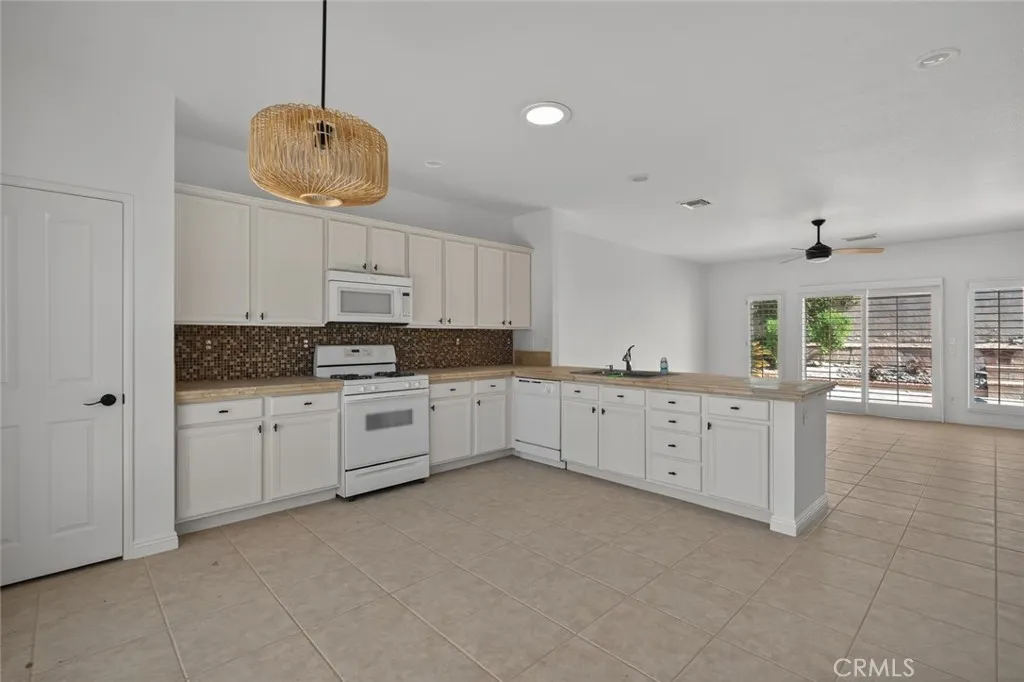 Additional image 18 of 47850 Via Trieste, La Quinta, CA 92253