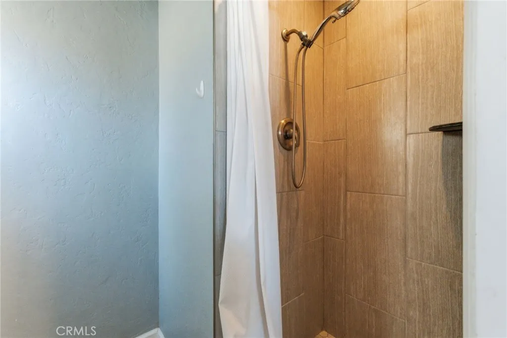 Additional image 60 of 424 W Yale Avenue, Coalinga, CA 93210