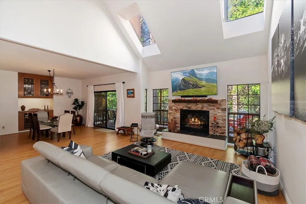 Additional image 44 of 27162 Peninsula Drive, Lake Arrowhead, CA 92352