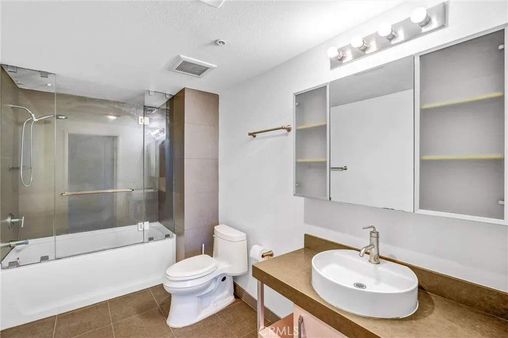 Additional image 39 of 1234 Wilshire Boulevard Unit 207, Los Angeles, CA 90017