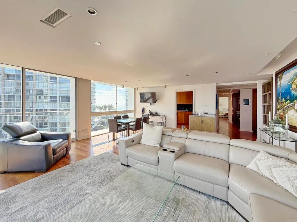 Additional image 42 of 1810 Avenida del Mundo Unit 503, Coronado, CA 92118