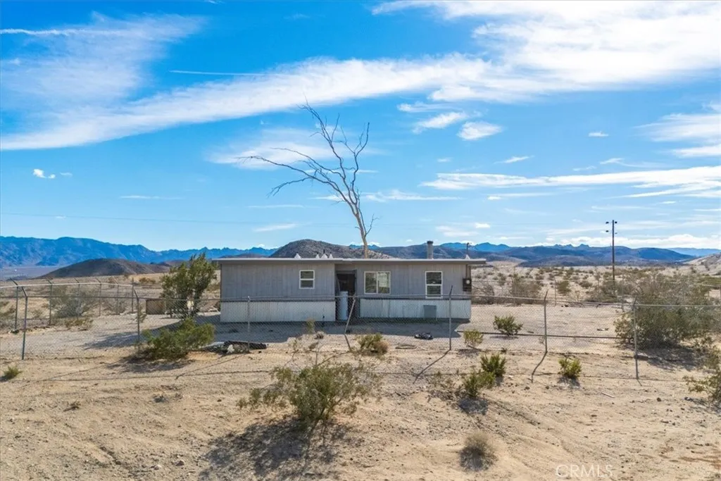 Additional image 24 of 67980 Valle Vista Road, 29 Palms, CA 92277