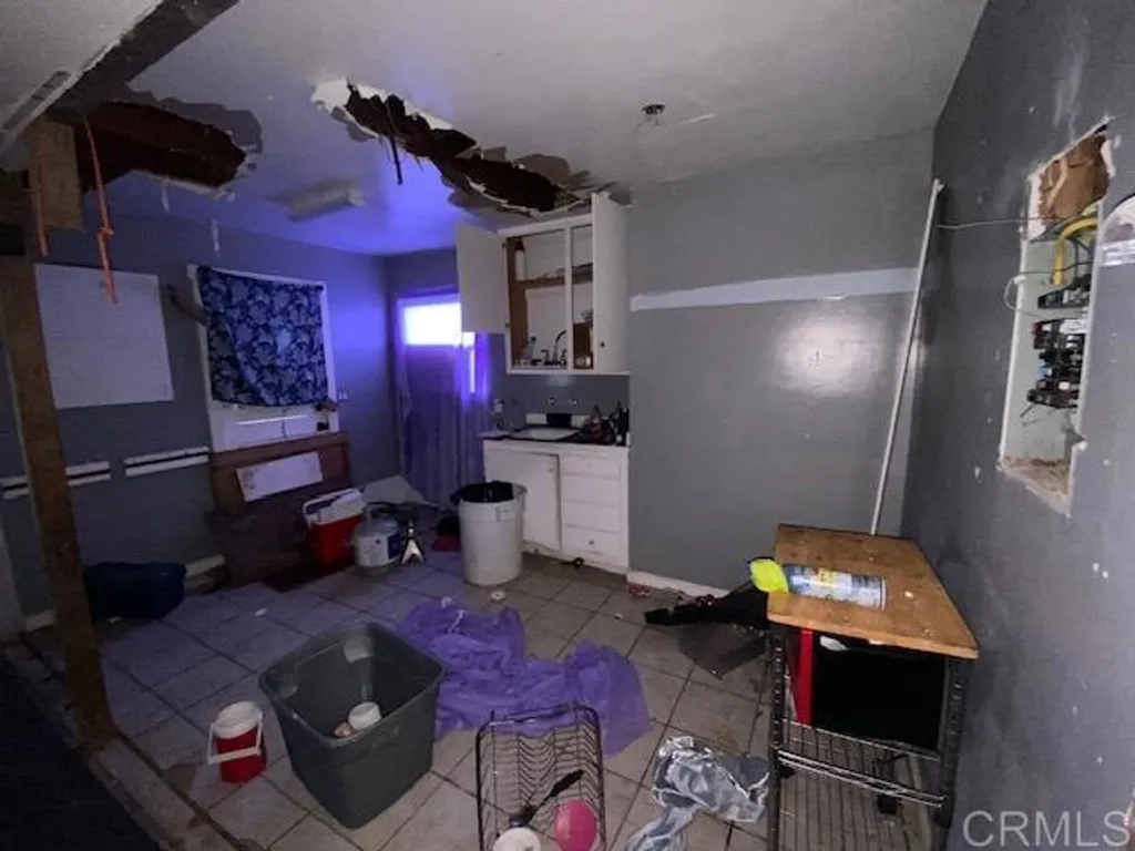 Additional image 4 of 5676 Dehesa Road E, El Cajon, CA 92019