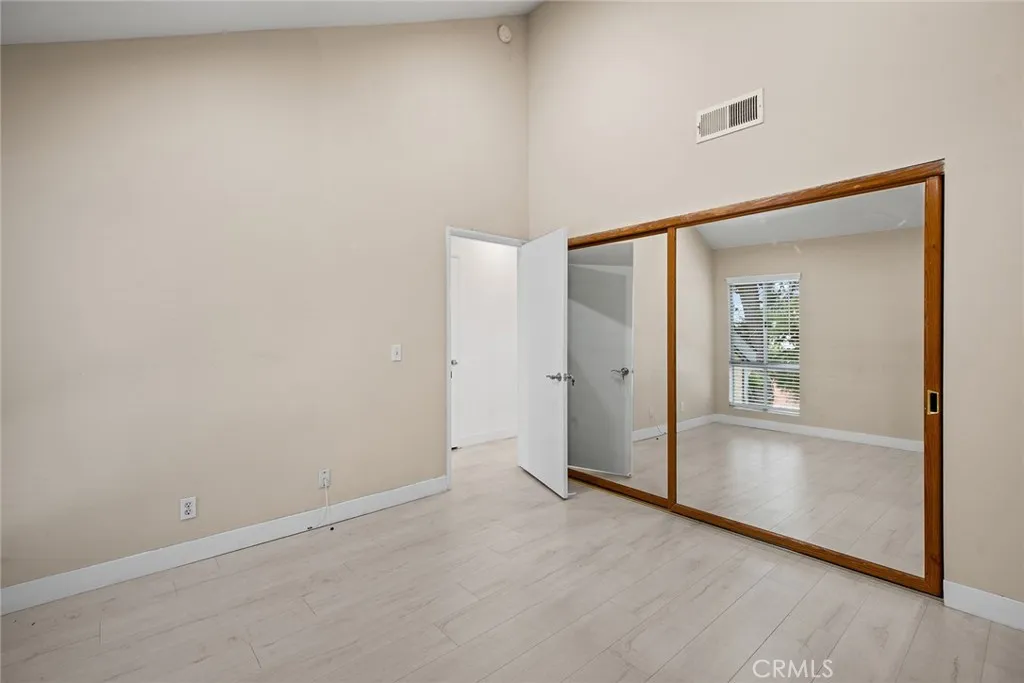 Additional image 14 of 9901 Independence Avenue Unit D, Chatsworth, CA 91311