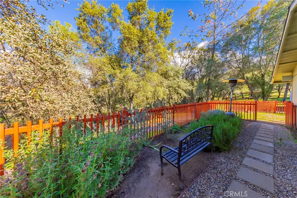 Additional image 124 of 40733 Big Oak Flat N, Oakhurst, CA 93644