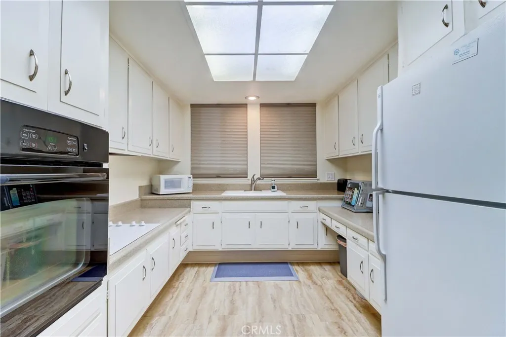 Additional image 117 of 753 Avenida Majorca #Q, Laguna Woods, CA 92637