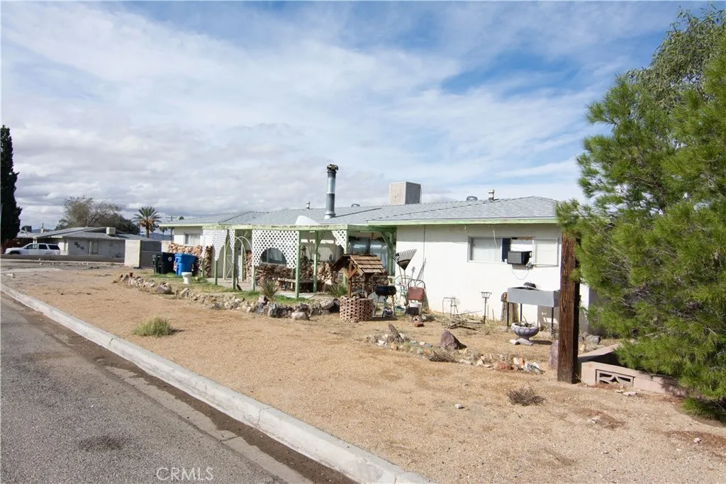 Additional image 3 of 25682 Anderson Ave, Barstow, CA 92311
