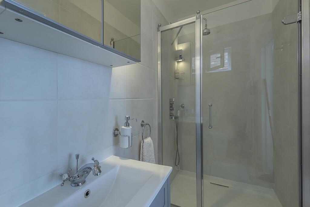 Additional image 16 of Carlisle Avenue St. Albans AL3