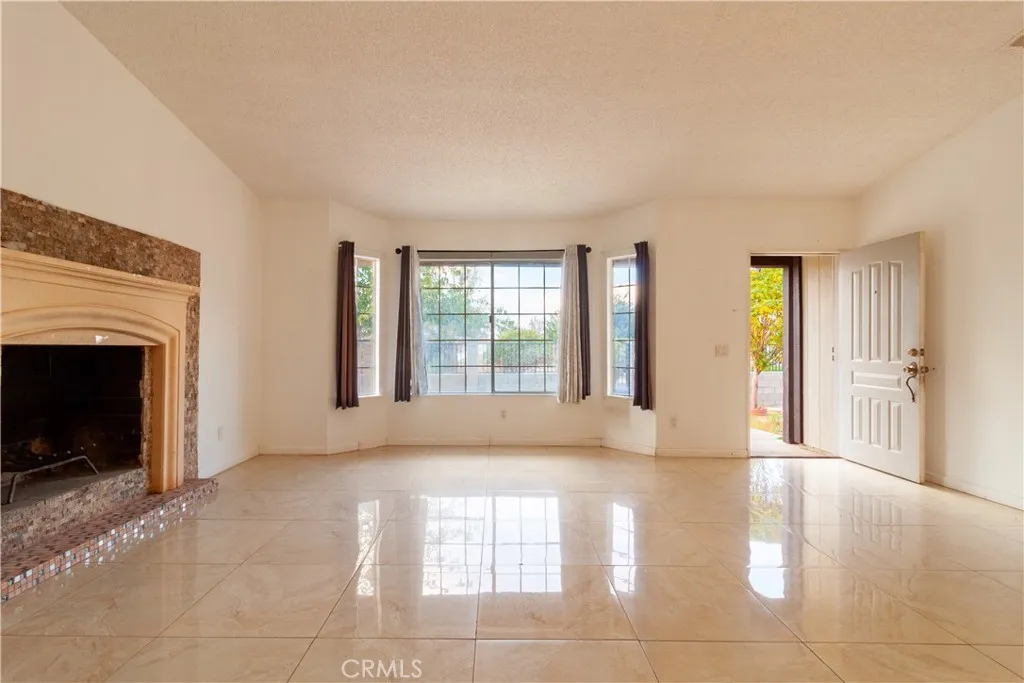 Additional image 11 of 9668 E Avenue R14, Littlerock, CA 93543