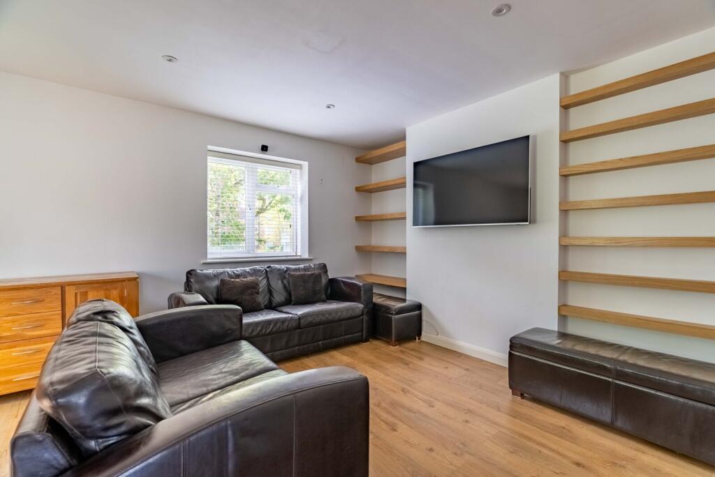 Additional image 15 of The Ridgeway, St. Albans, Hertfordshire, AL4