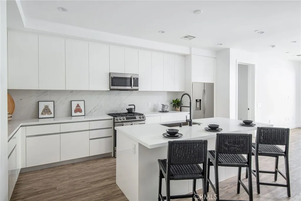 Additional image 33 of 118 Astronaut Ellison S Onizuka Street Unit 201, Los Angeles, CA 90012