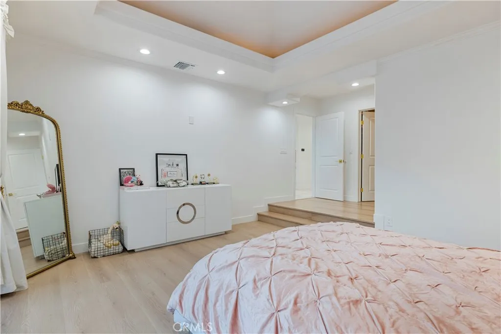 Additional image 25 of 4651 Ellenita Ave., Tarzana, CA 91356