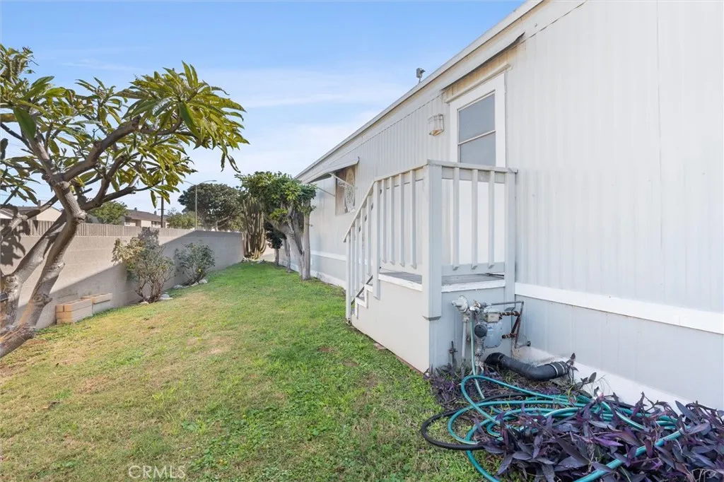 Additional image 5 of 1502 E Carson Street Unit 105, Carson, CA 90745