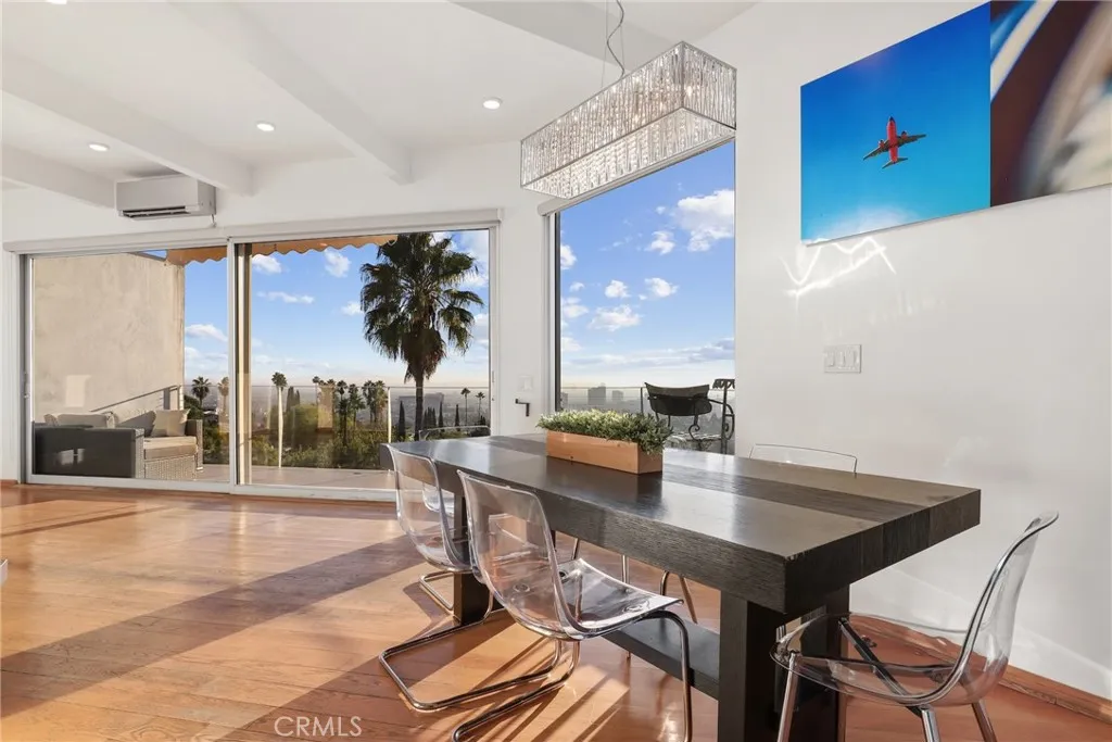 Additional image 34 of 5675 Spreading Oak Drive, Los Angeles, CA 90068