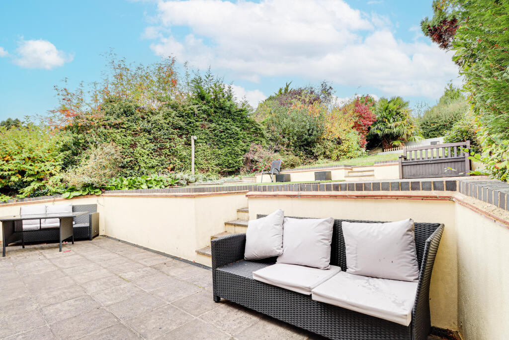 Additional image 8 of Butt Field View, St Albans, AL1