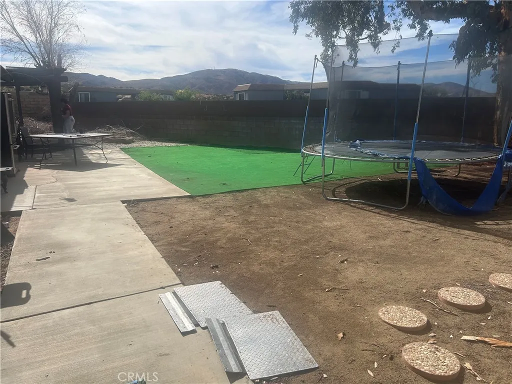 37121 Casa Grande Ave, Palmdale, CA 93550