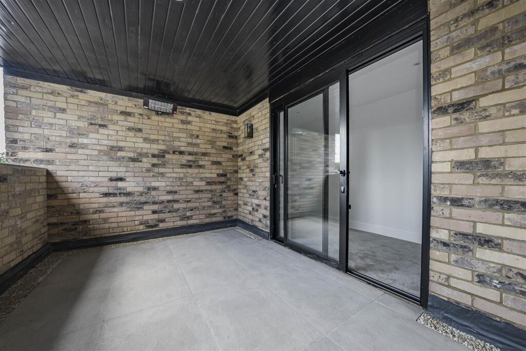 Additional image 18 of Mount Pleasant Lane, Bricket Wood