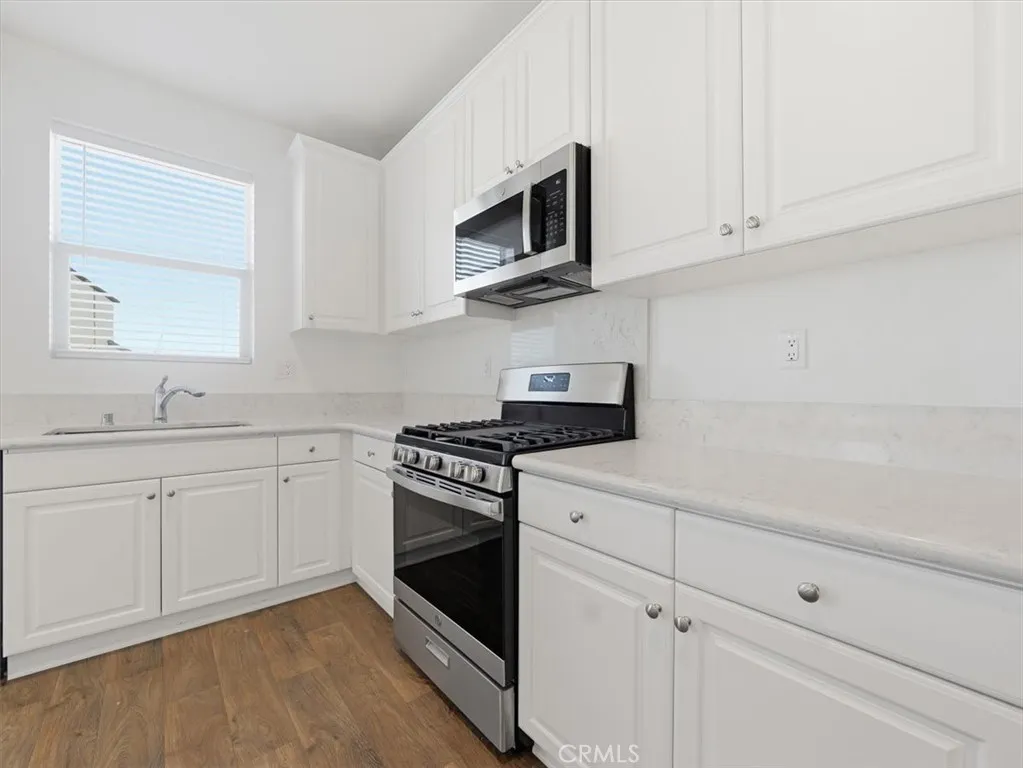 Additional image 85 of 12338 Pinos Verde Ln, Victorville, CA 92392