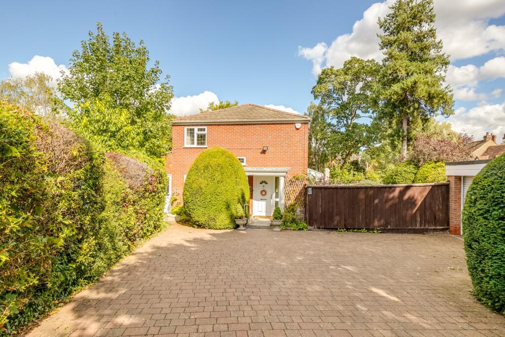 Additional image 30 of Elmoor Avenue, Welwyn, Hertfordshire, AL6 9PA