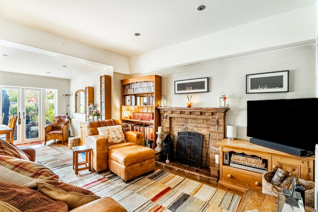 Additional image 4 of Harpenden Lane, Redbourn, St. Albans, Hertfordshire, AL3