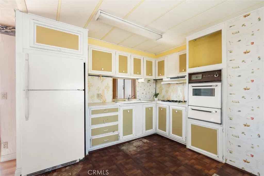 Additional image 45 of 1502 E Carson Street Unit 105, Carson, CA 90745