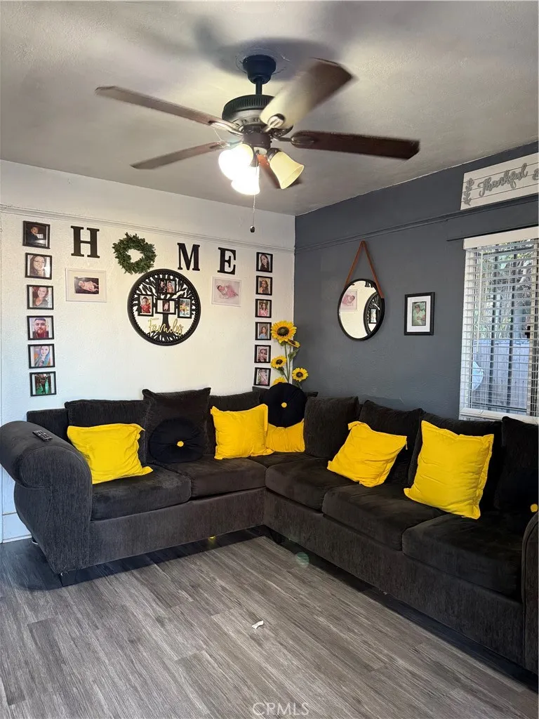 Additional image 16 of 800 W 97th St, Los Angeles, CA 90044