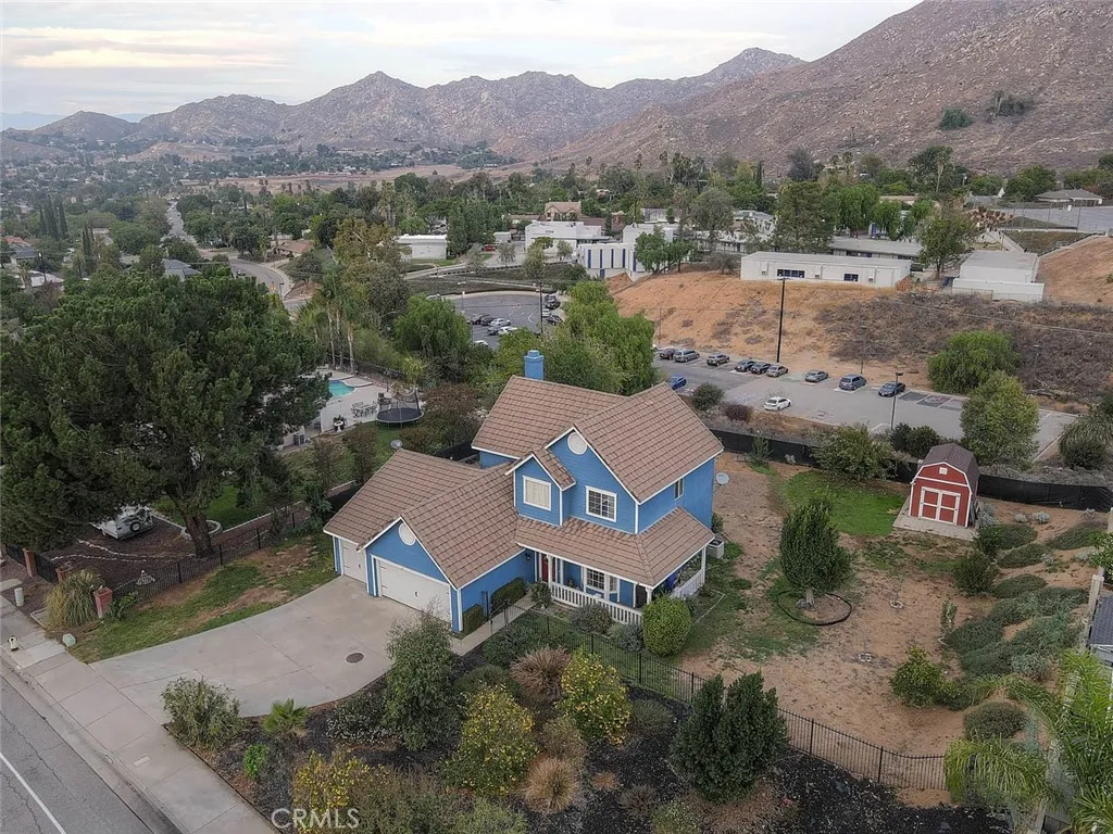 Additional image 54 of 4530 Watkins Dr, Riverside, CA 92507
