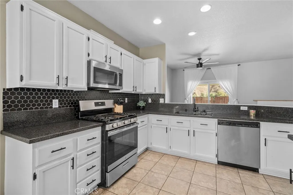 Additional image 17 of 3675 Shandin Circle, San Bernardino, CA 92407