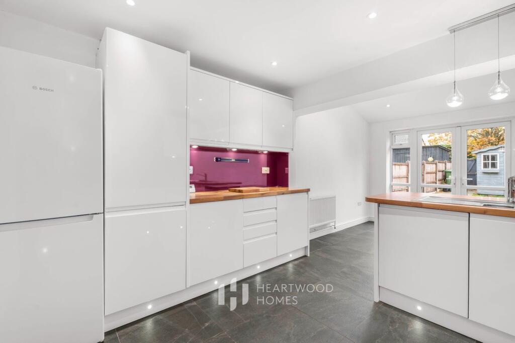 Additional image 5 of The Leys, St. Albans, AL4 9HD