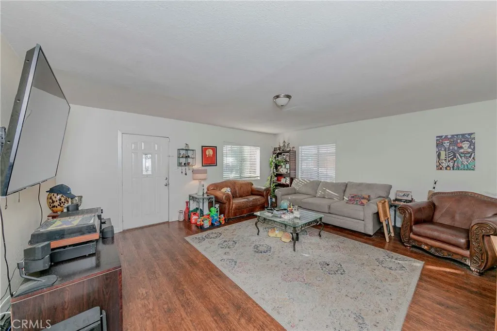 Additional image 19 of 5880 Gundry Avenue, Long Beach, CA 90805