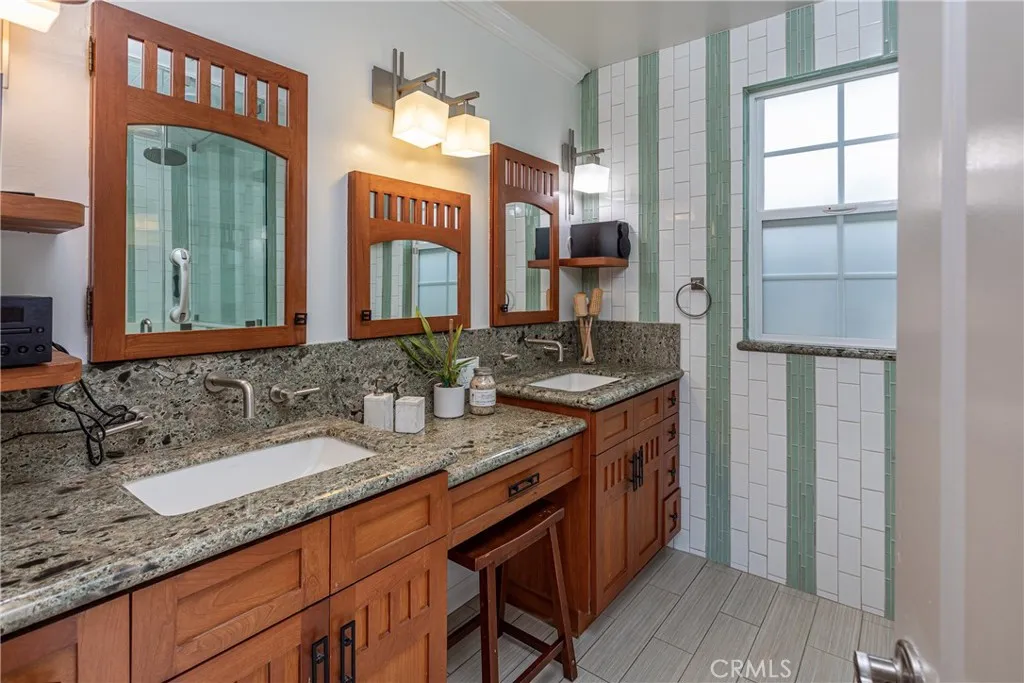 Additional image 33 of 842 Cornell Dr, Burbank, CA 91504