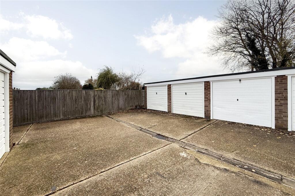 Additional image 23 of High Oaks, St. Albans, Hertfordshire, AL3