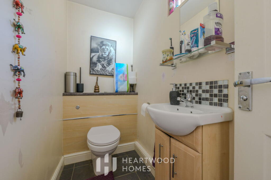 Additional image 8 of Sunnydell, St. Albans, AL2 3HP