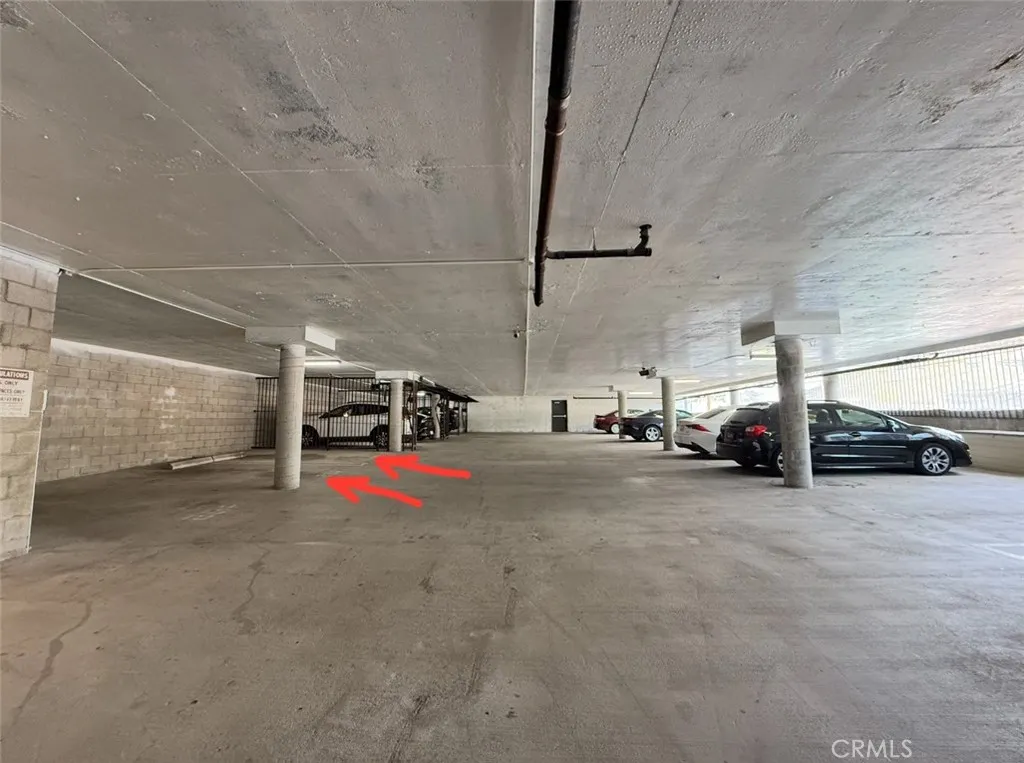 Additional image 52 of 3884 Fredonia Drive Unit F, Los Angeles, CA 90068