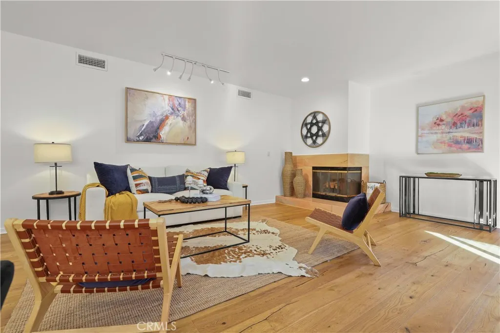 Additional image 32 of 10626 Holman Unit 1B, Westwood - Century City, CA 90024