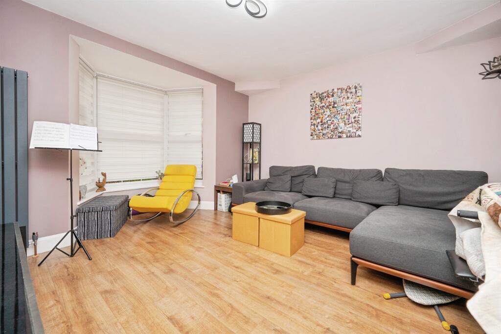 Additional image 17 of Springfields, Welwyn Garden City