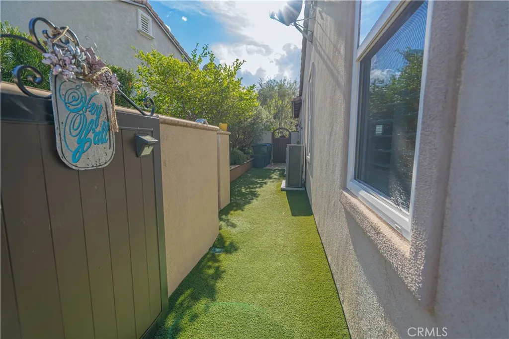 Additional image 65 of 26524 Valley Oak Lane, Valencia, CA 91381