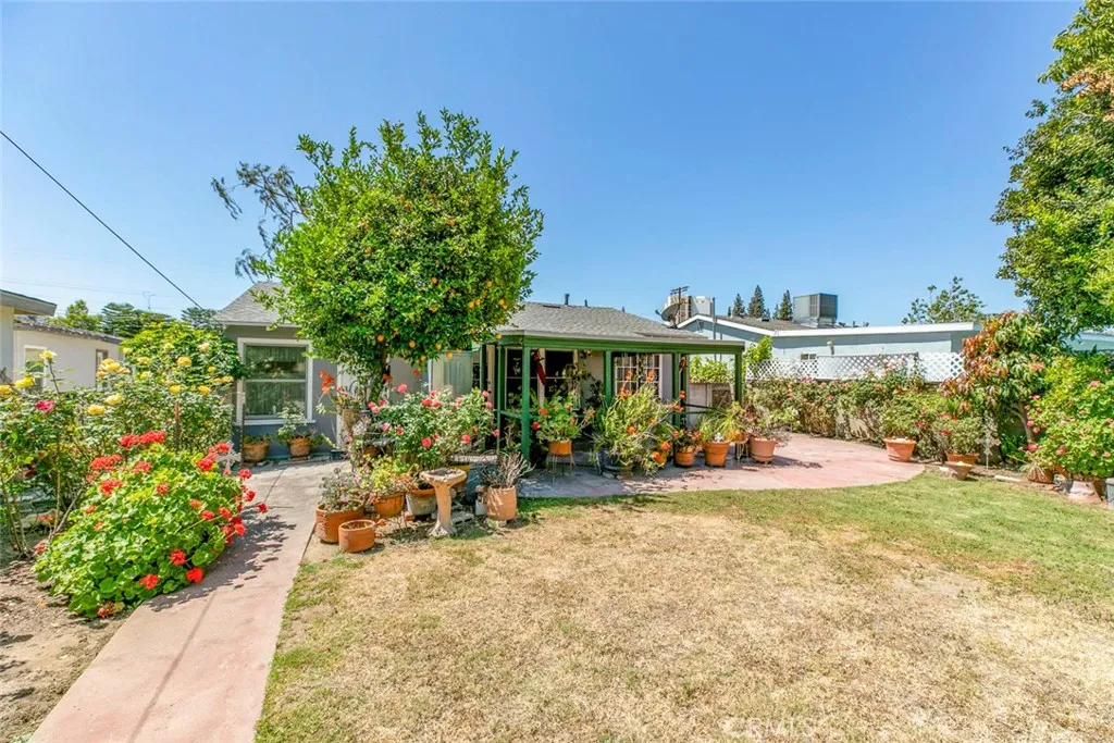 Additional image 81 of 14719 Wyandotte Street, Van Nuys, CA 91405