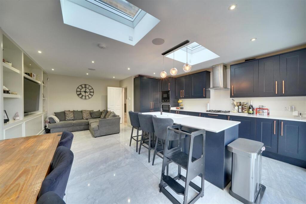 Additional image 6 of Huggins Lane, Welham Green, North Mymms, Hatfield