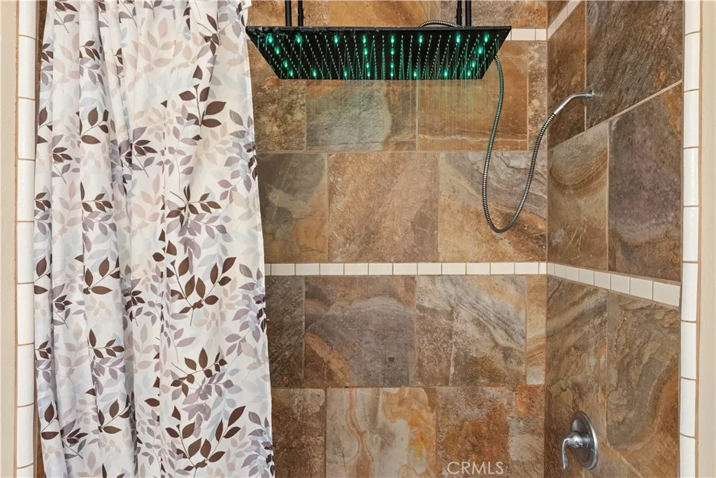 Additional image 20 of 19894 Mountain Meadows South Mdw, Hidden Valley Lake, CA 95467