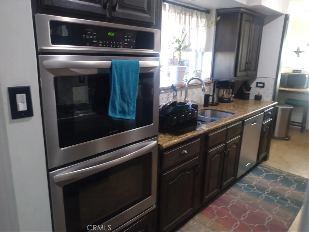 Additional image 56 of 2035 W 71st St, Los Angeles, CA 90047