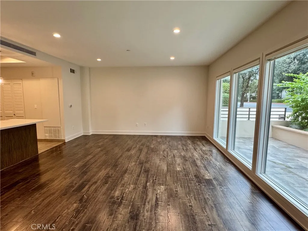 Additional image 5 of 2428 E Del Mar Boulevard Unit 101, Pasadena, CA 91107