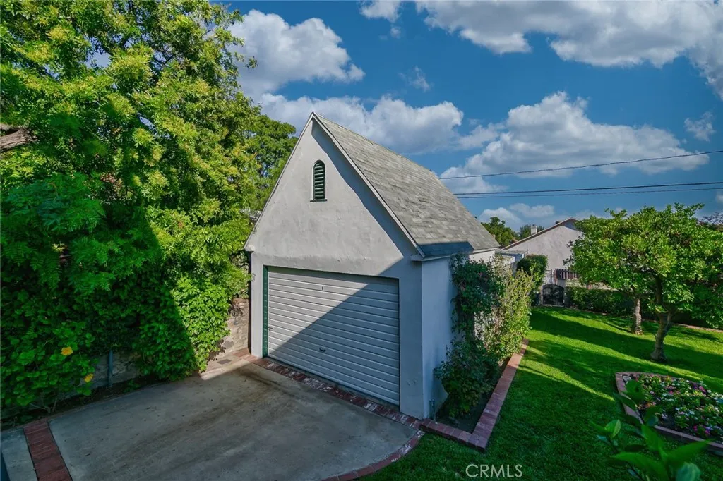 Additional image 26 of 1042 E Tujunga Ave, Burbank, CA 91501