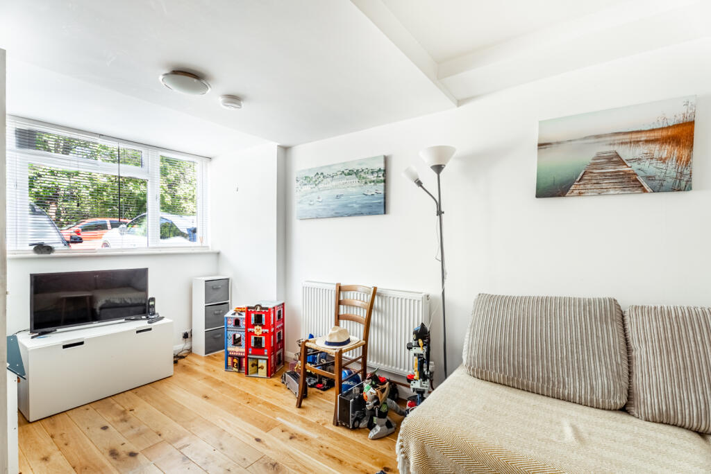 Additional image 8 of St. Johns Court, Beaumont Avenue, St. Albans, Hertfordshire, AL1