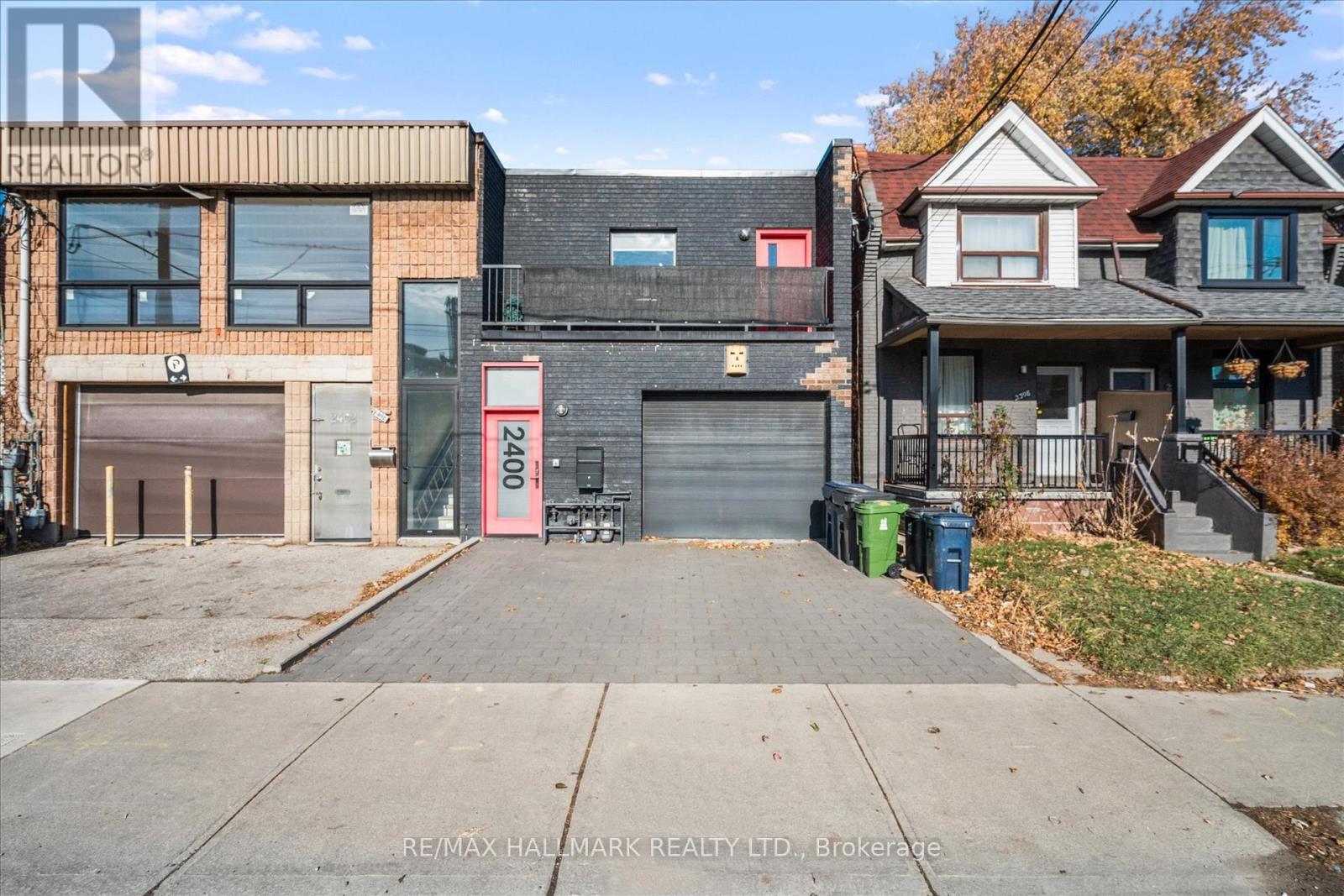 Property image for 2400 ST. CLAIR AVENUE W|Toronto (Junction Area), Ontario M6N1L1