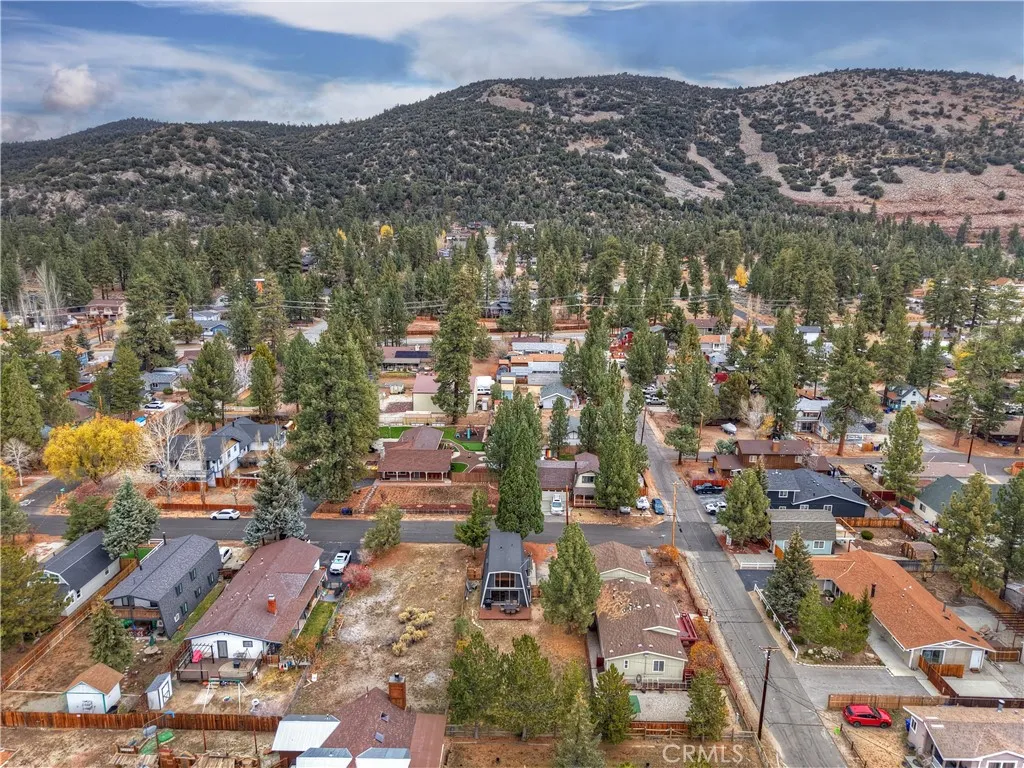 Additional image 73 of 236 E Cinderella Dr, Big Bear City, CA 92314