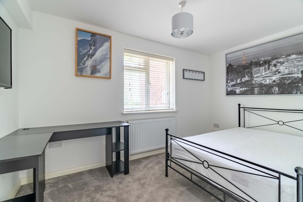 Additional image 11 of The Ridgeway, St. Albans, Hertfordshire, AL4