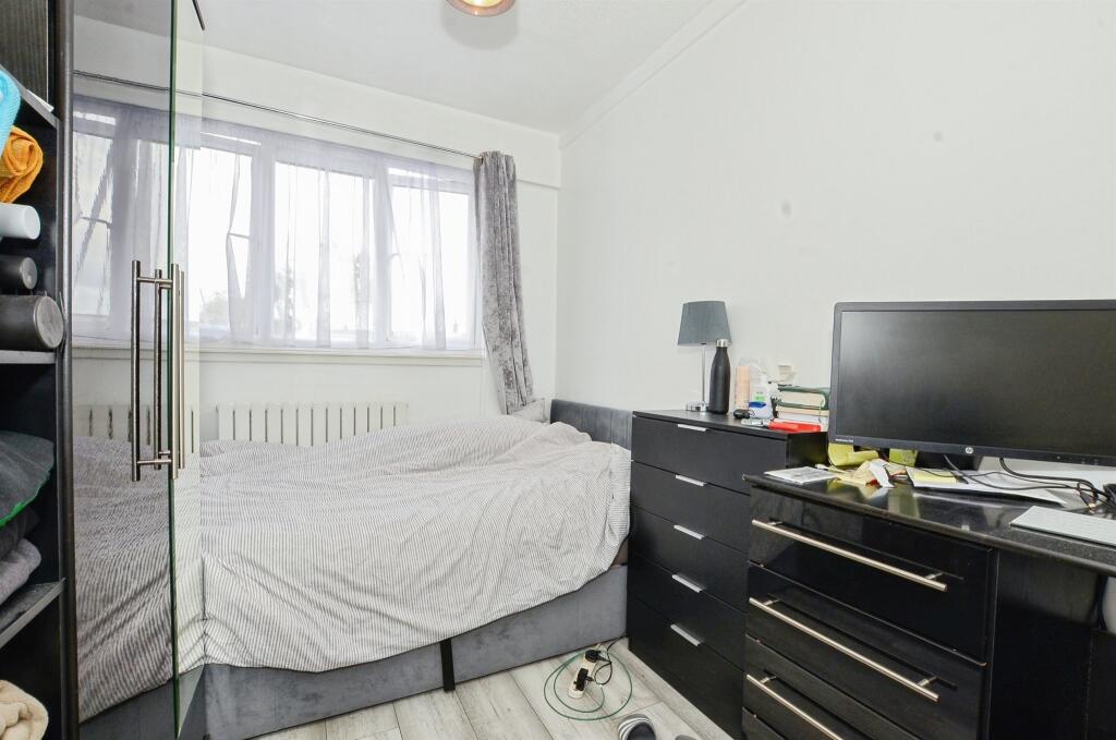 Additional image 10 of Alder Close, Park Street, St. Albans