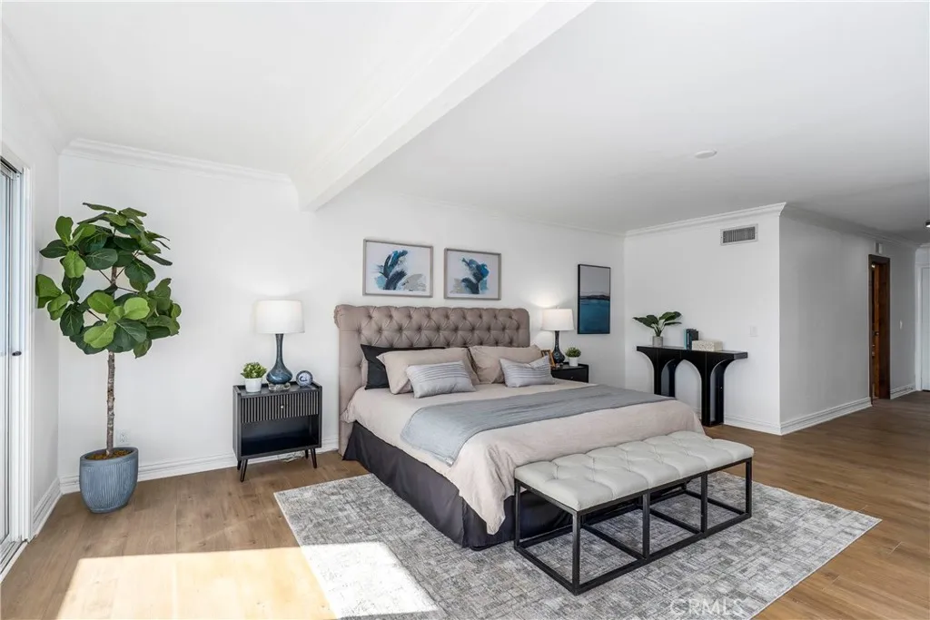 Additional image 70 of 24412 Voltara Court, Calabasas, CA 91302